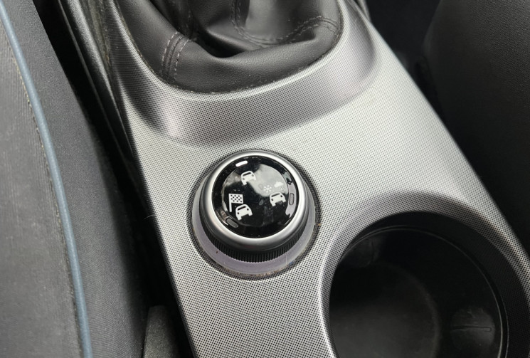 FIAT 500X 1.6 MultiJet 120 Popstar 4x2 / Distribution OK / Radars AR / GPS / Keyless 