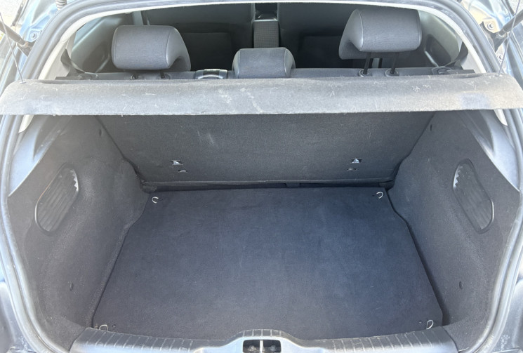 Citroën C4 CACTUS 1.6 HDi ETG6 92 cv SHINE