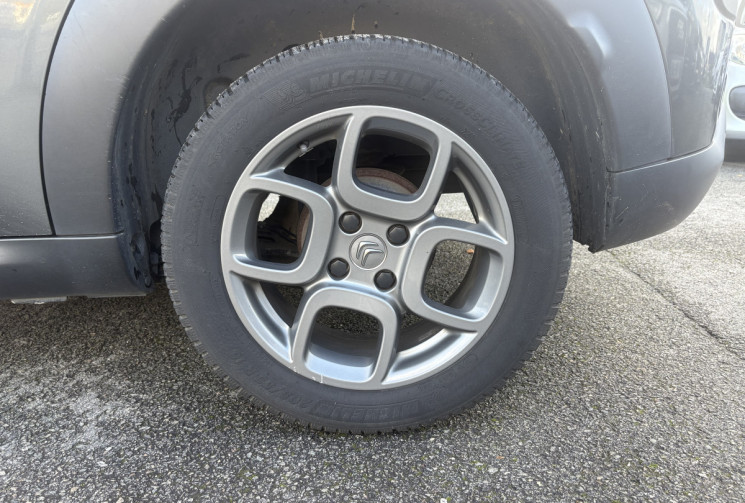 Citroën C4 CACTUS 1.6 HDi ETG6 92 cv SHINE