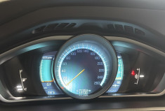 Volvo V40 T3 1.6 ESS 150CV MOMENTUM - TOIT PANORAMIQUE