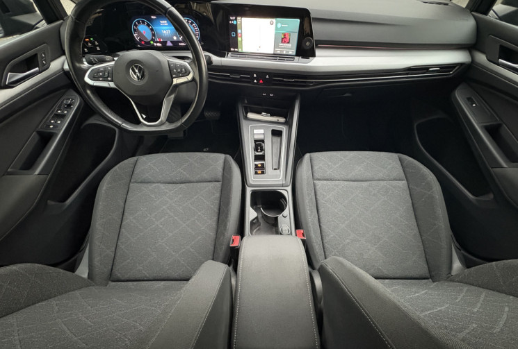 Volkswagen Golf VIII 1.5 eTSI 130 ch Life Business DSG7 / TVA / Première main / Entretien VW