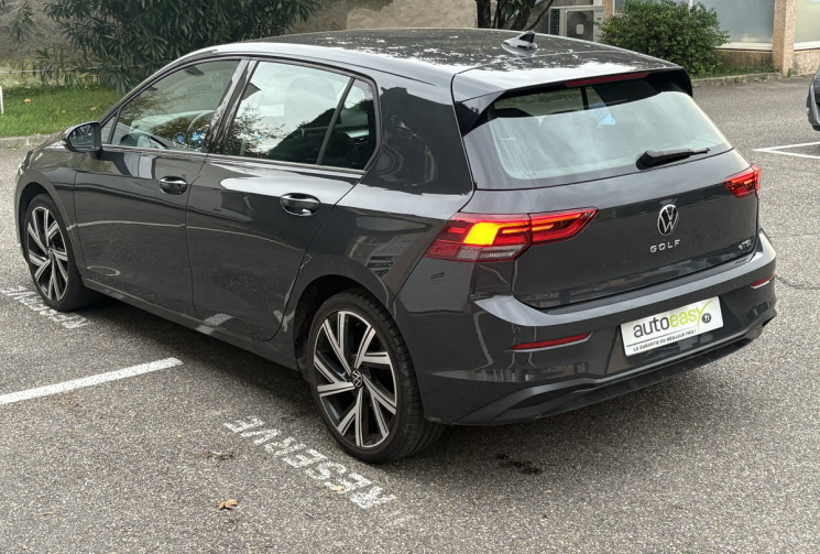 Volkswagen Golf VIII 1.5 eTSI 130 ch Life DSG7 / TVA / Première main / Entretien VW