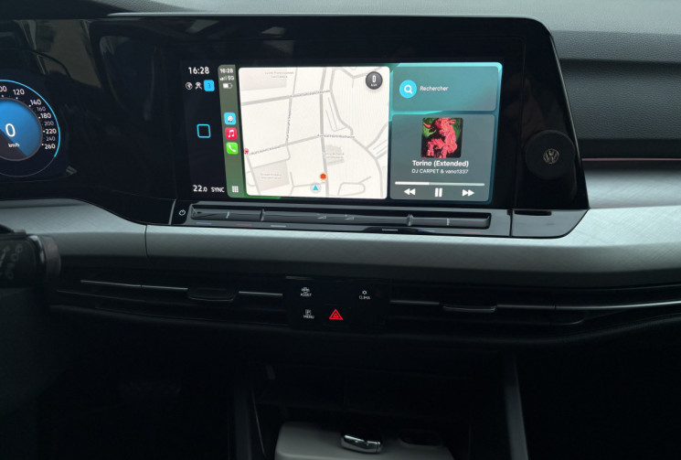 Volkswagen Golf VIII 1.5 eTSI 130 ch Life Business DSG7 / TVA / Première main / Entretien VW