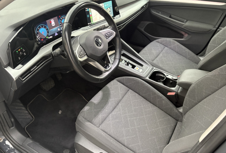 Volkswagen Golf VIII 1.5 eTSI 130 ch Life Business DSG7 / TVA / Première main / Entretien VW