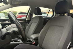 Volkswagen Golf VIII 1.5 eTSI 130 ch Life Business DSG7 / TVA / Première main / Entretien VW