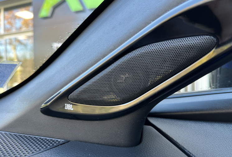 Toyota C-HR 1.8 VVT-i 122 HSD Hybride Pack Premium / Attelage / Garantie Toyota