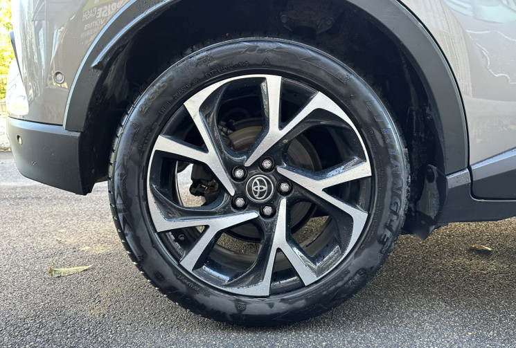 Toyota C-HR 1.8 VVT-i 122 HSD Hybride Pack Premium / Attelage / Garantie Toyota