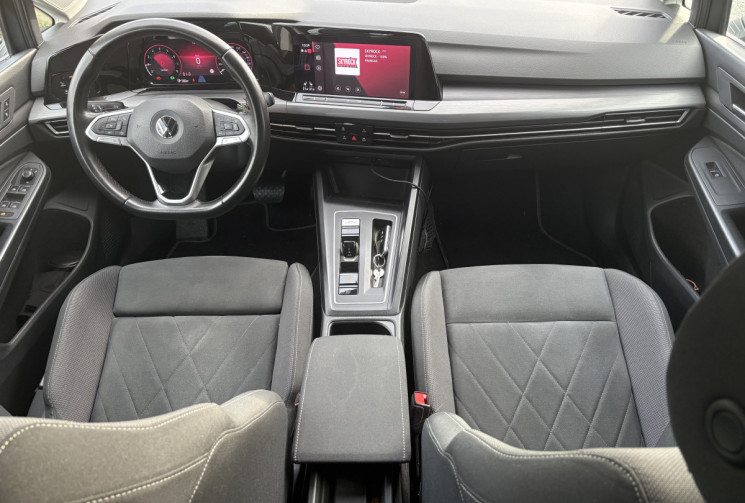 Volkswagen Golf VIII Hatchback 1.5 eTSi DSG7 150 cv 1st STYLE