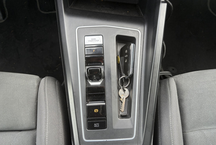 Volkswagen Golf VIII Hatchback 1.5 eTSi DSG7 150 cv 1st STYLE