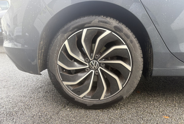 Volkswagen Golf VIII Hatchback 1.5 eTSi DSG7 150 cv 1st STYLE