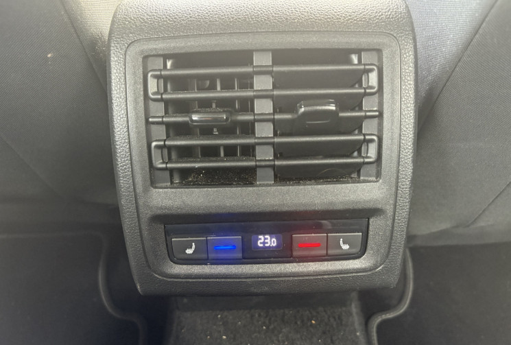 Volkswagen Golf VIII Hatchback 1.5 eTSi DSG7 150 cv 1st STYLE