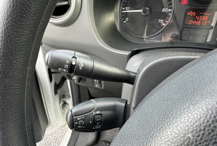 Peugeot Partner Phase 2 L2 850kg 1.6 Blue HDi FAP S&S 99 CV PREMIUM 