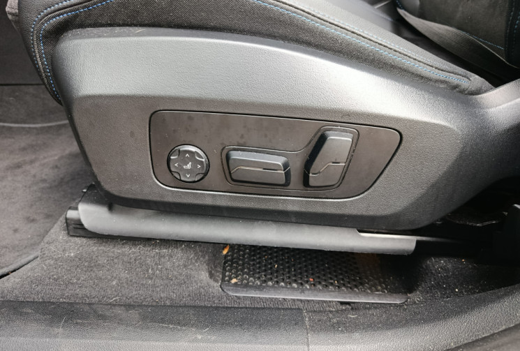 BMW SERIE 2 ACTIVETOURER  220I Active Tourer / M-SPORT 170 / Entretien BMW 