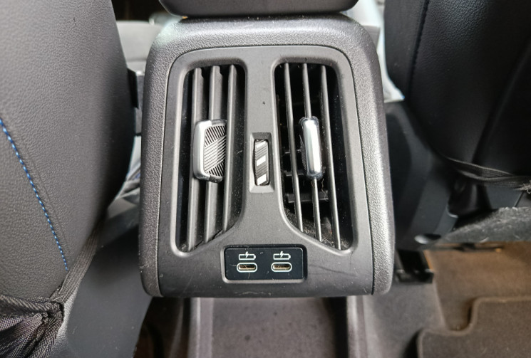 BMW SERIE 2 ACTIVETOURER  220I Active Tourer / M-SPORT 170 / Entretien BMW 