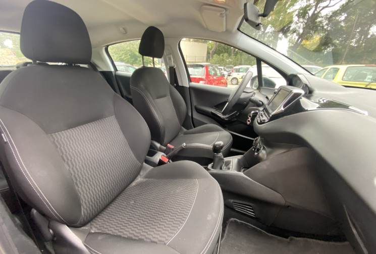 Peugeot 208 I Phase 2 5 Portes 1.2 VTi 12V ACTIVE 82 CH