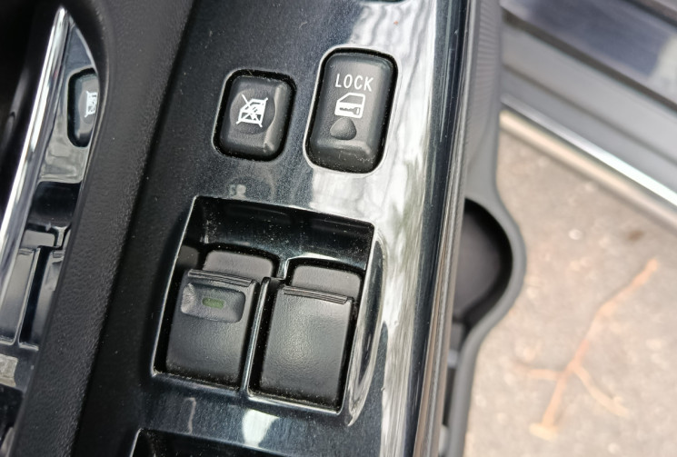 Peugeot 4008 1.8 HDi 4WD ALLURE S&S 150 / TOIT PANORAMIQUE 