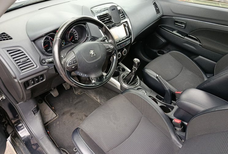 Peugeot 4008 1.8 HDi 4WD ALLURE S&S 150 / TOIT PANORAMIQUE 