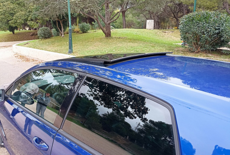 Volkswagen Golf 7 VII R 2.0L 300CH 4MOTION - FRANCAISE - BVM - TOIT OUVRANT - CARPLAY - BLEU LAPIZ