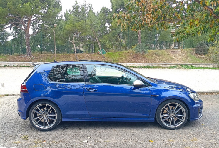 Volkswagen Golf 7 VII R 2.0L 300CH 4MOTION - FRANCAISE - BVM - TOIT OUVRANT - CARPLAY - BLEU LAPIZ