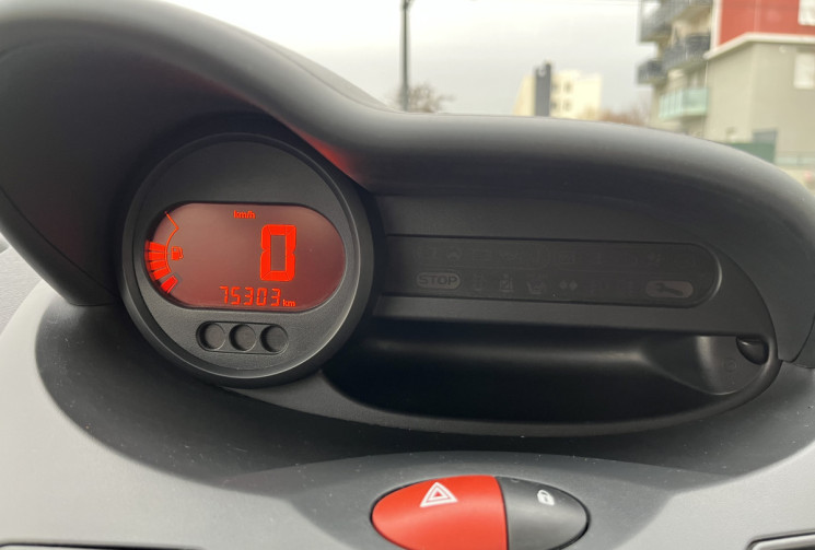 Renault Twingo II 1.2 i 60 cv