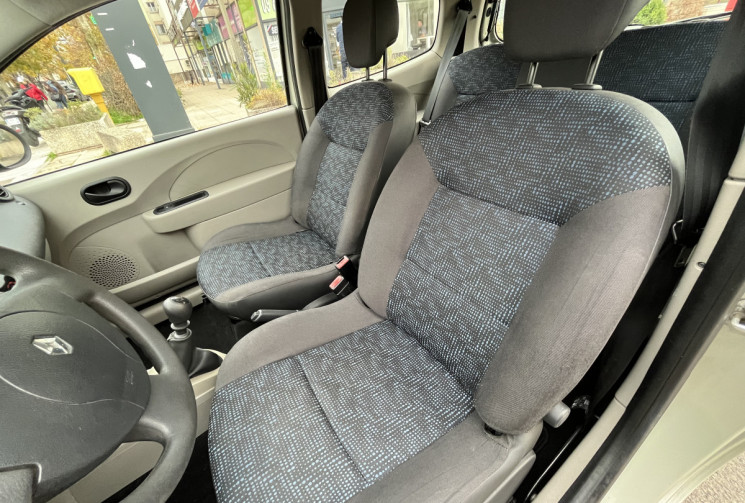 Renault Twingo II 1.2 i 60 cv