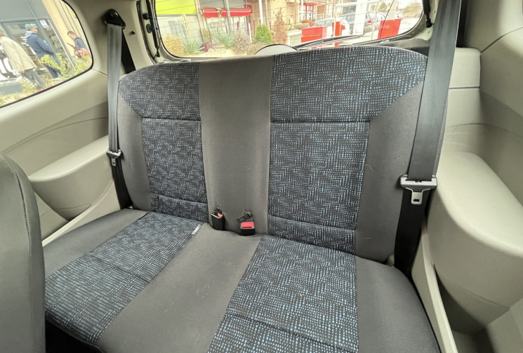 Renault Twingo II 1.2 i 60 cv