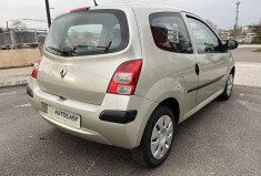 Renault Twingo II 1.2 i 60 cv