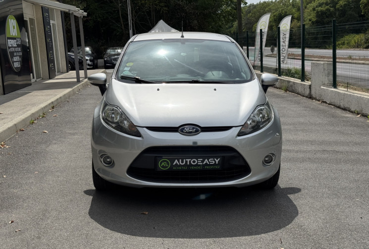 Ford Fiesta 5 portes 1.4 TDCi 70 ch TREND * ENTRETIEN ET CT OK * GARANTIE 6 MOIS