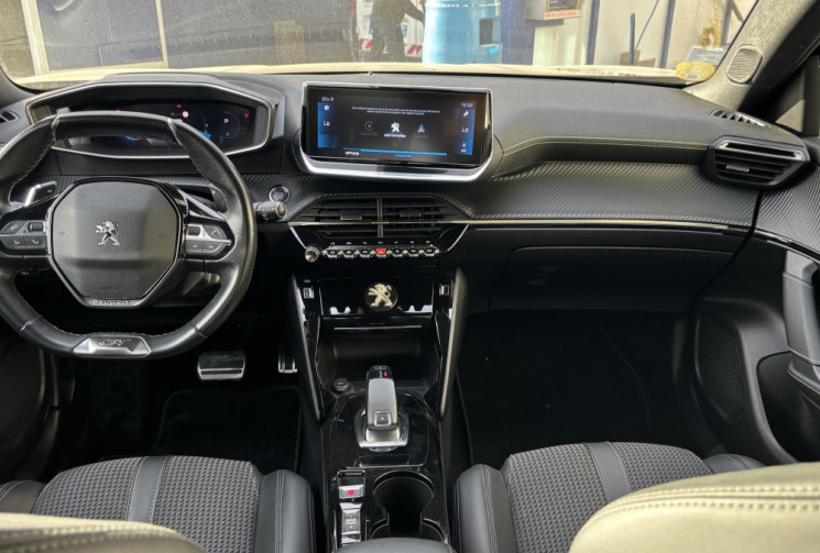 Peugeot 2008 II GTLine 1.5 BlueHDi EAT8 130 cv Boîte auto