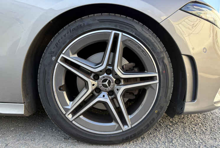 Mercedes Classe A 180d 116cv AMG line * Caméra * Focal * Siège Chauffants * TBE * Entretien OK 