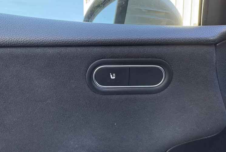 Mercedes Classe A 180d 116cv AMG line * Caméra * Focal * Siège Chauffants * TBE * Entretien OK 