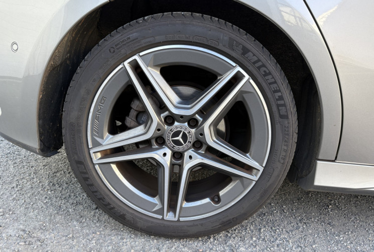 Mercedes Classe A 180d 116cv AMG line * Caméra * Focal * Siège Chauffants * TBE * Entretien OK 