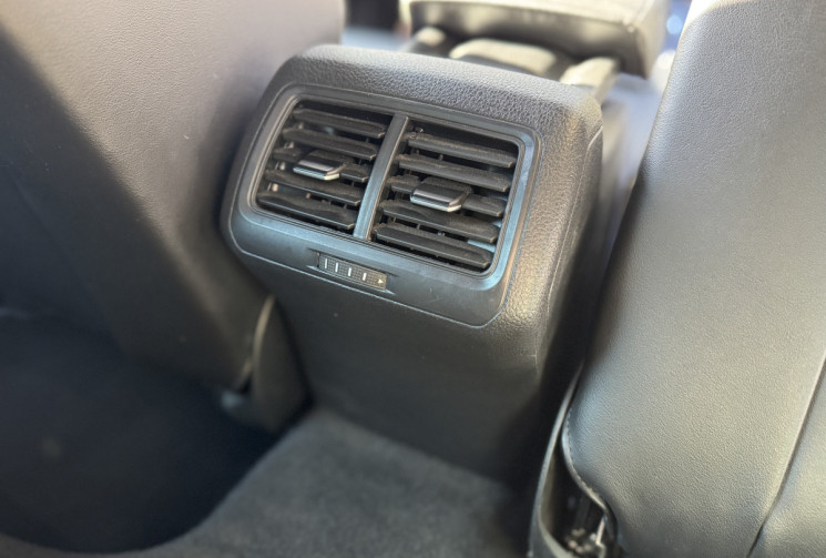 Volkswagen Golf VII R 310ch Phase II / 4Motion DSG7 / Immat FR / Suivi VW