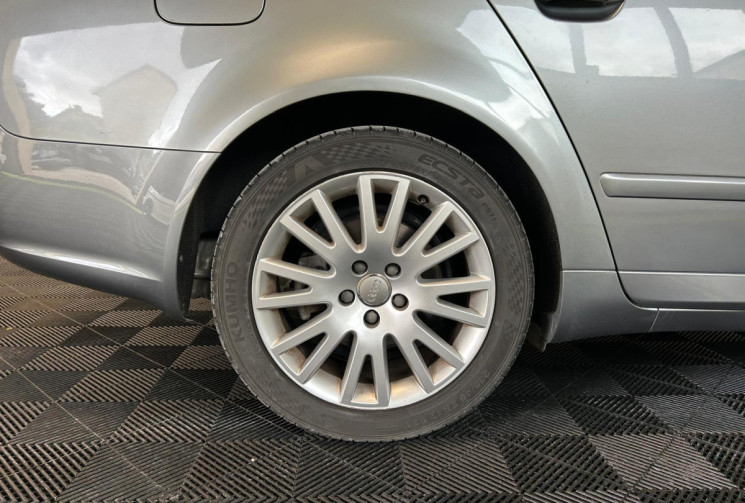 Audi A4 3.0 V6 TDI Ambition Luxe quattro