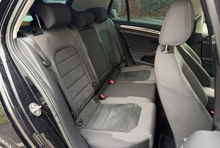 Volkswagen Golf VII 4Motion Phase 2 2.0 TDI 150 cv DSG7   CARAT