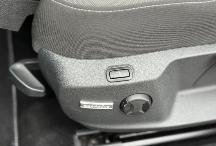 Volkswagen Golf VII 4Motion Phase 2 2.0 TDI 150 cv DSG7   CARAT