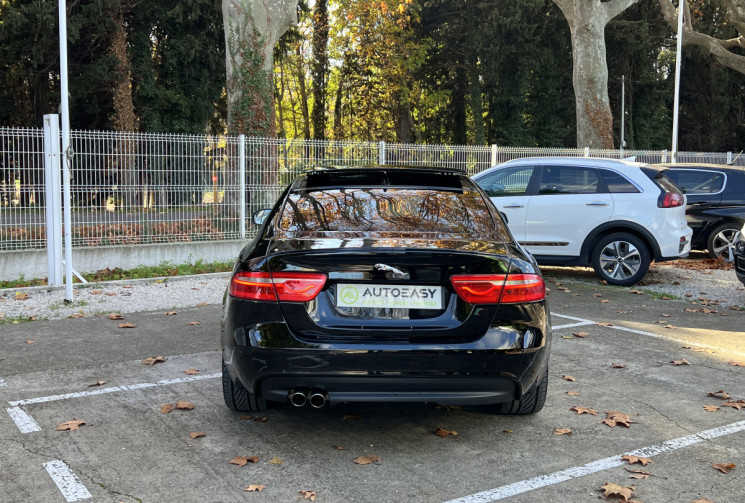 Jaguar XE 2.0 D 180 R-Sport BVA / Toit Ouvrant / Sièges Chauffants / Keyless 