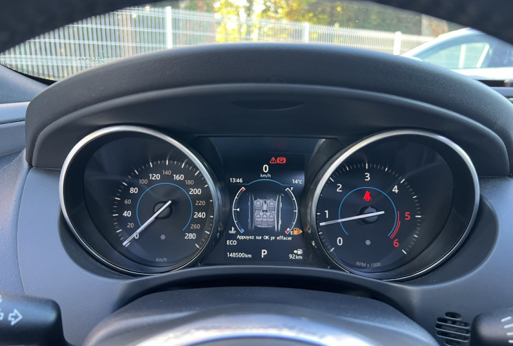 Jaguar XE 2.0 D 180 R-Sport BVA / Toit Ouvrant / Sièges Chauffants / Keyless 