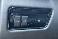 Jaguar XE 2.0 D 180 R-Sport BVA / Toit Ouvrant / Sièges Chauffants / Keyless 