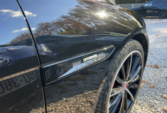 Jaguar XE 2.0 D 180 R-Sport BVA / Toit Ouvrant / Sièges Chauffants / Keyless 