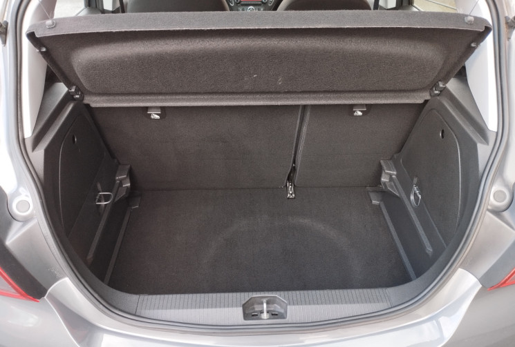 Opel Corsa V 1.4 i 90 Edition 5 portes BVM5