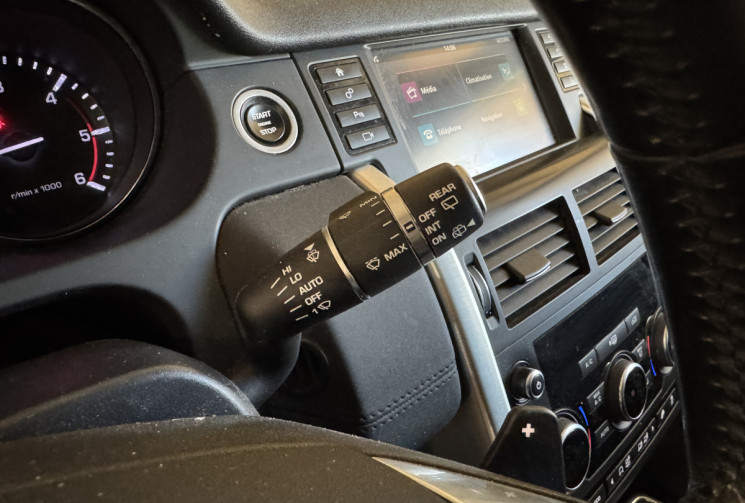 Land-Rover Discovery  Sport 2.0 TD4 16V 4x4 5PL 150 cv Boîte auto