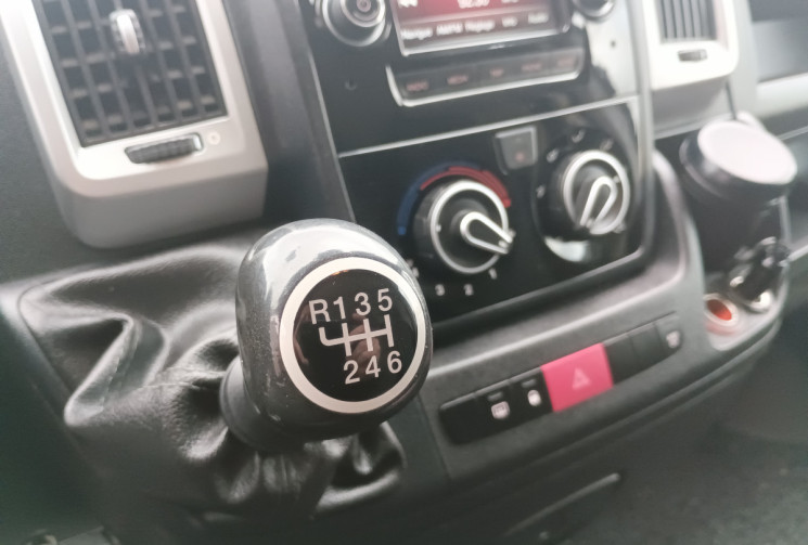 FIAT Ducato II L2H2  2.3 M-Jet2 16V Fourgon moyen 130 cv