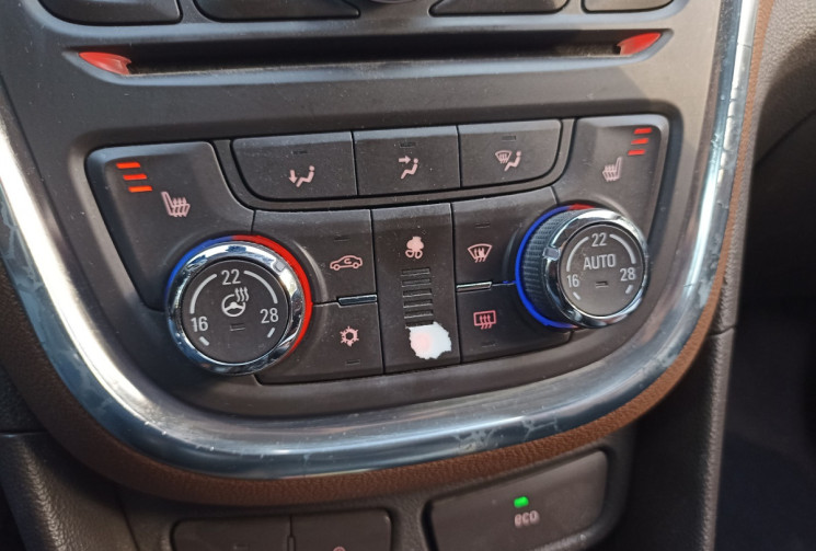 Opel Mokka 1.4L 140ch - COSMO - Cuir - Sièges + volants chauffants - Clim auto - Camera