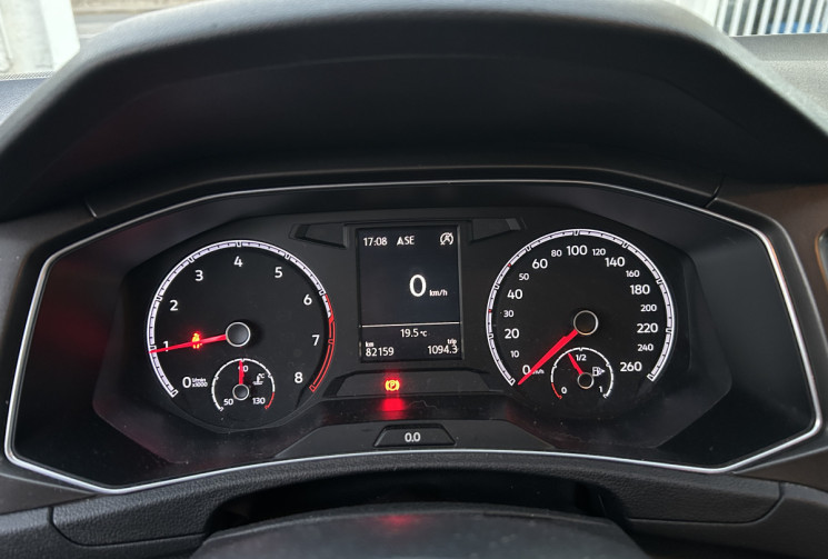 Volkswagen T-Roc 1.0 TSI 115 Ch LOUNGE * 1ER MAIN * CAMERA * CARPLAY