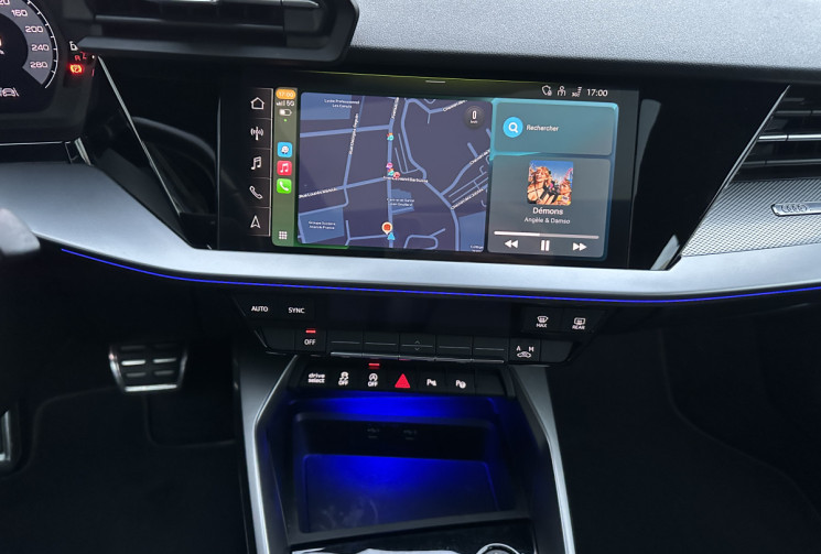 Audi A3 Limousine 30 TFSI 110 ch MH S line S tronic 7 / Entretien 100% AUDI