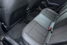 Audi A3 Limousine 30 TFSI 110 ch MH S line S tronic 7 / Entretien 100% AUDI