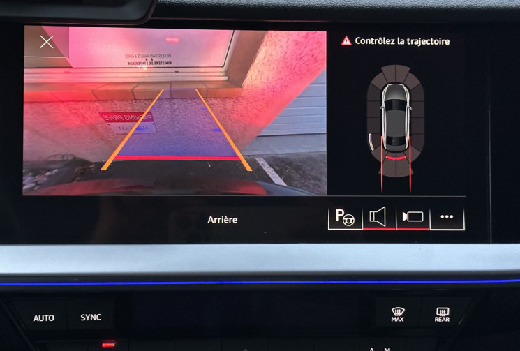 Audi A3 Limousine 30 TFSI 110 ch MH S line S tronic 7 / Entretien 100% AUDI