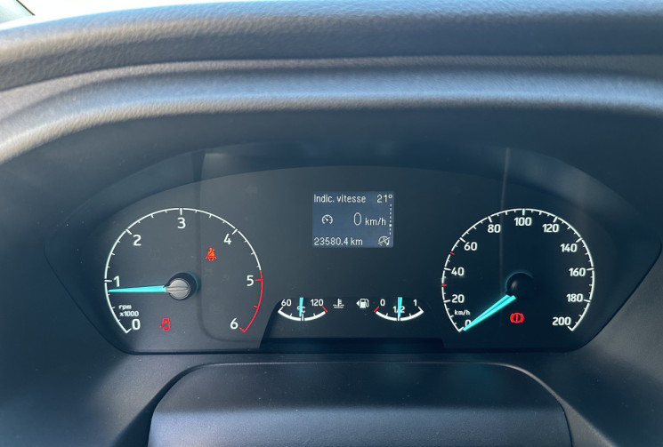 Ford Transit  Custom STYLEVAN AUKLAND TDCI 130 / Van aménagé / 5 pl. assises / 4 couchages 