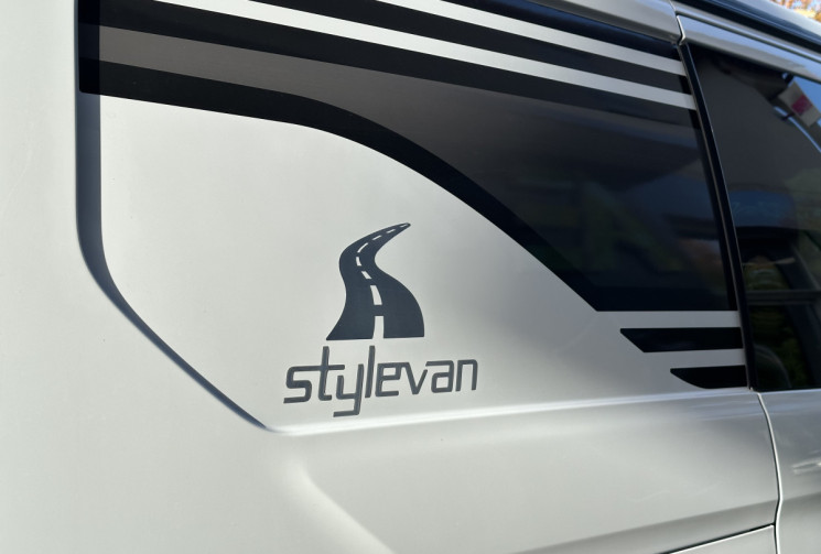 Ford Transit  Custom STYLEVAN AUKLAND TDCI 130 / Van aménagé / 5 pl. assises / 4 couchages 